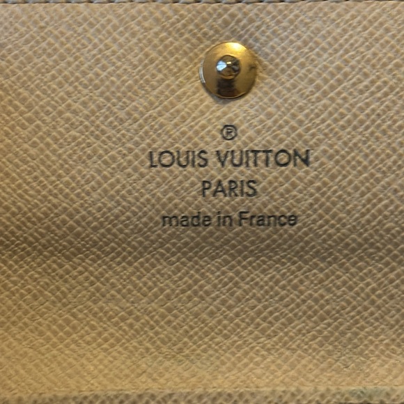 🤍💙 Louis Vuitton Damier Azur canvas key case Pre loved 💙🤍 - Picture 10 of 11